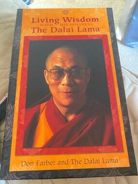 Living Wisdom with The Dalai Lama - Inspirational Book Cards & CD’s (Orange/Red)